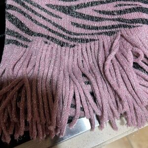 Black/Pink Glitter Neck Scarf w/ Fringe